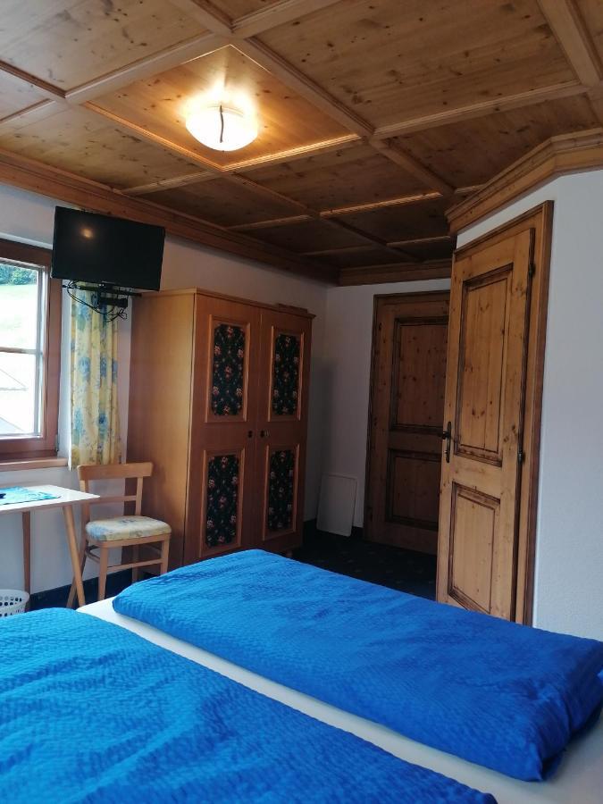 וואלד אים פינצגאו Gasthof Finkenhof מראה חיצוני תמונה